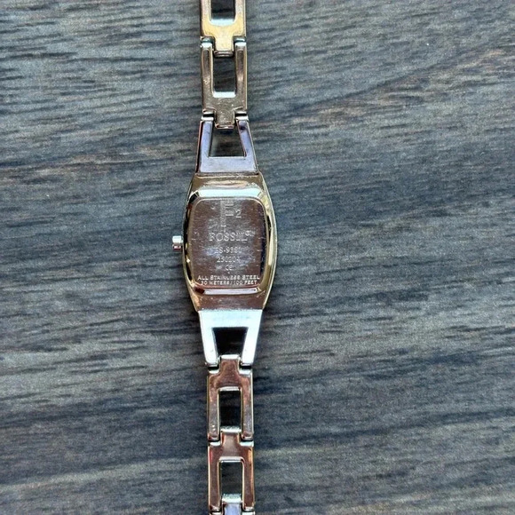 Fossil | Silver Dainty Watch | 8 inch - Picture 3 of 3